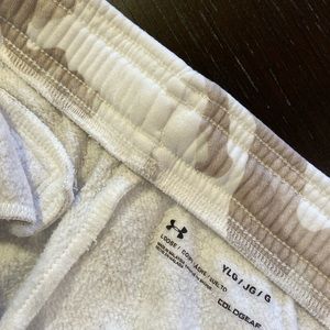 Under armour sweatpants